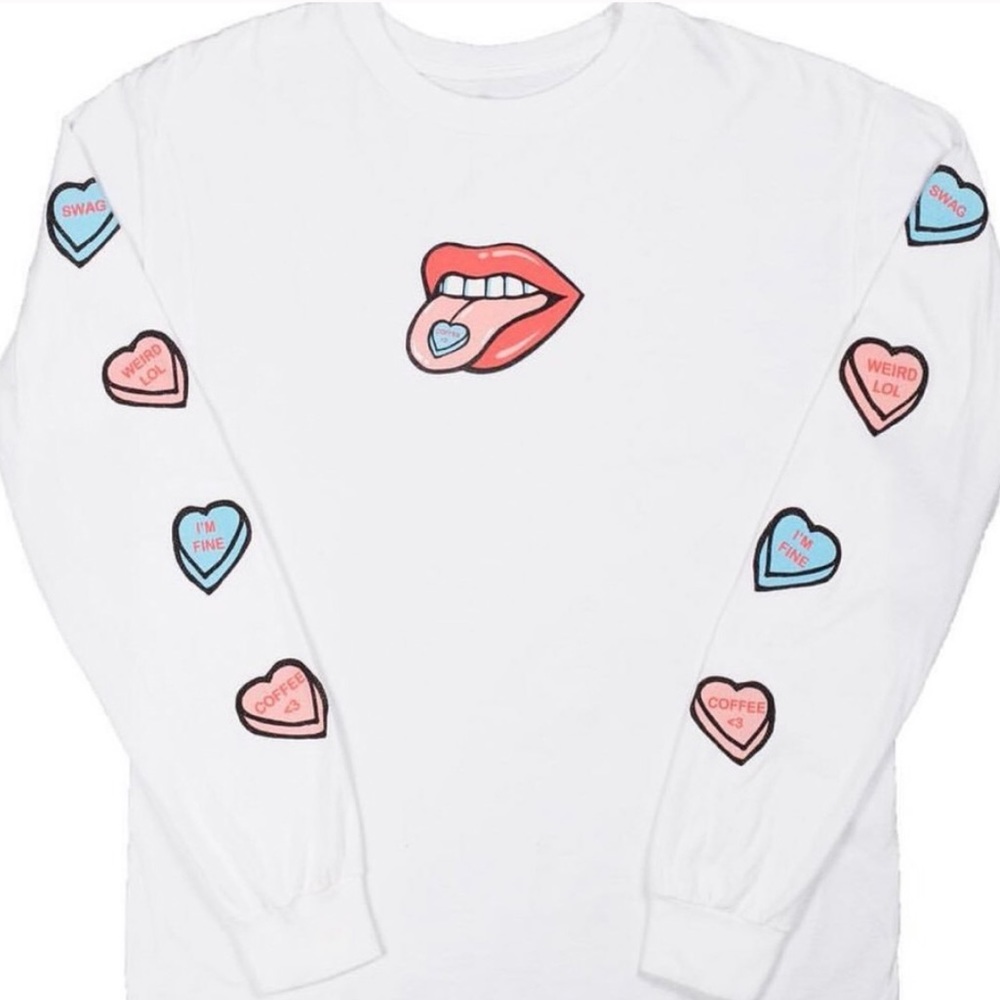 EMMA CHAMBERLAIN VDAY MERCH (size L)